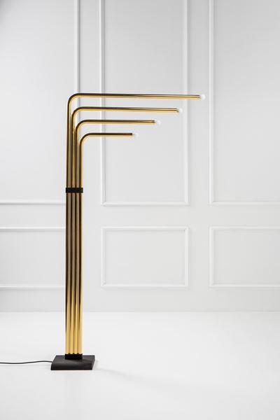 Lampada da Terra Orientabile