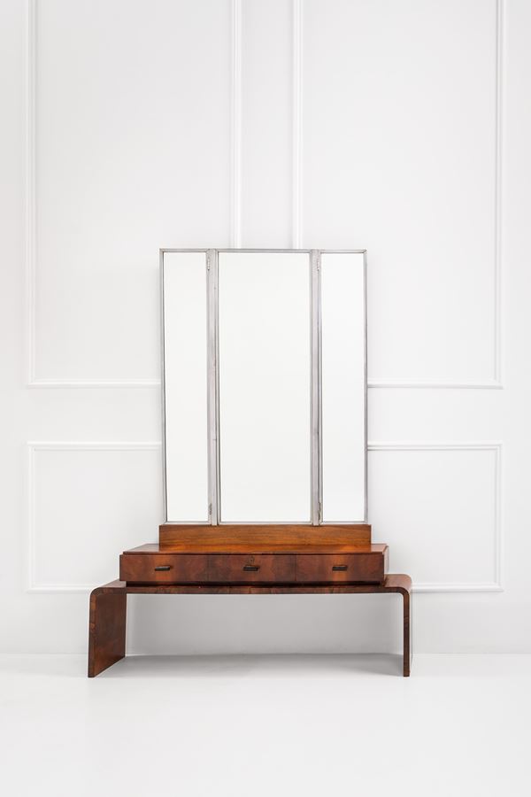 Grande console con specchiera