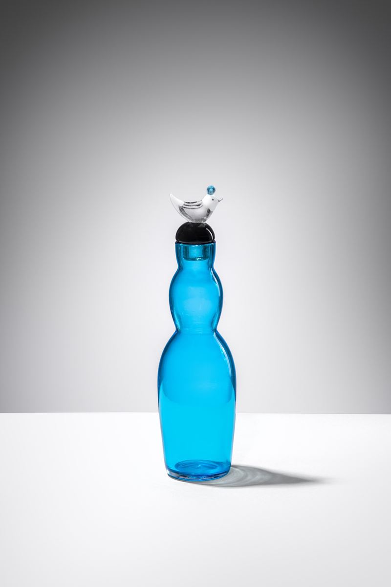 Mimì, bottiglia con tappo gioiello della serie Opera.