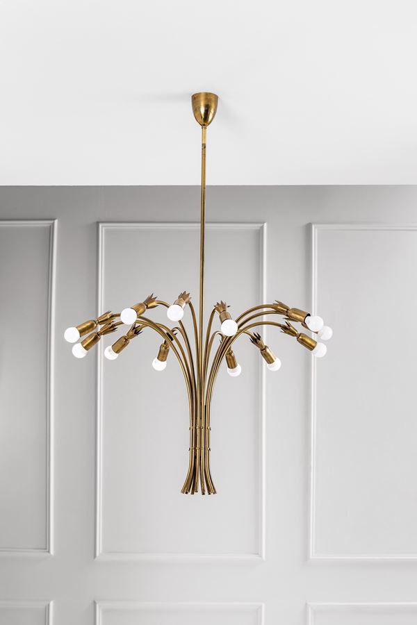 Lampadario a dodici luci