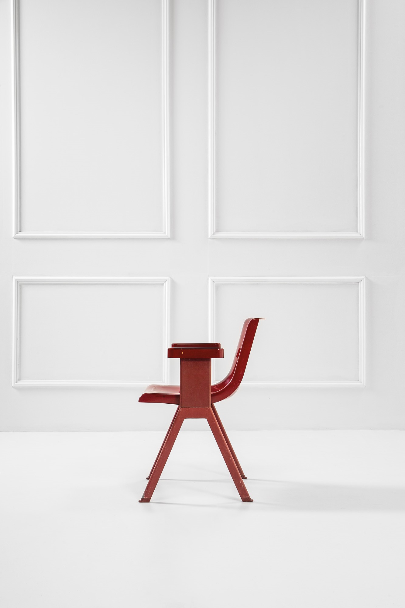 Ettore Sottsass - Poltroncina della Serie Synthesis 45