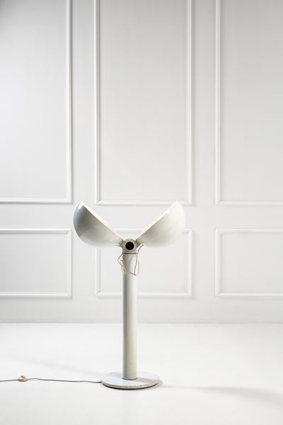 Lampada da Terra Mod. Tenaglia