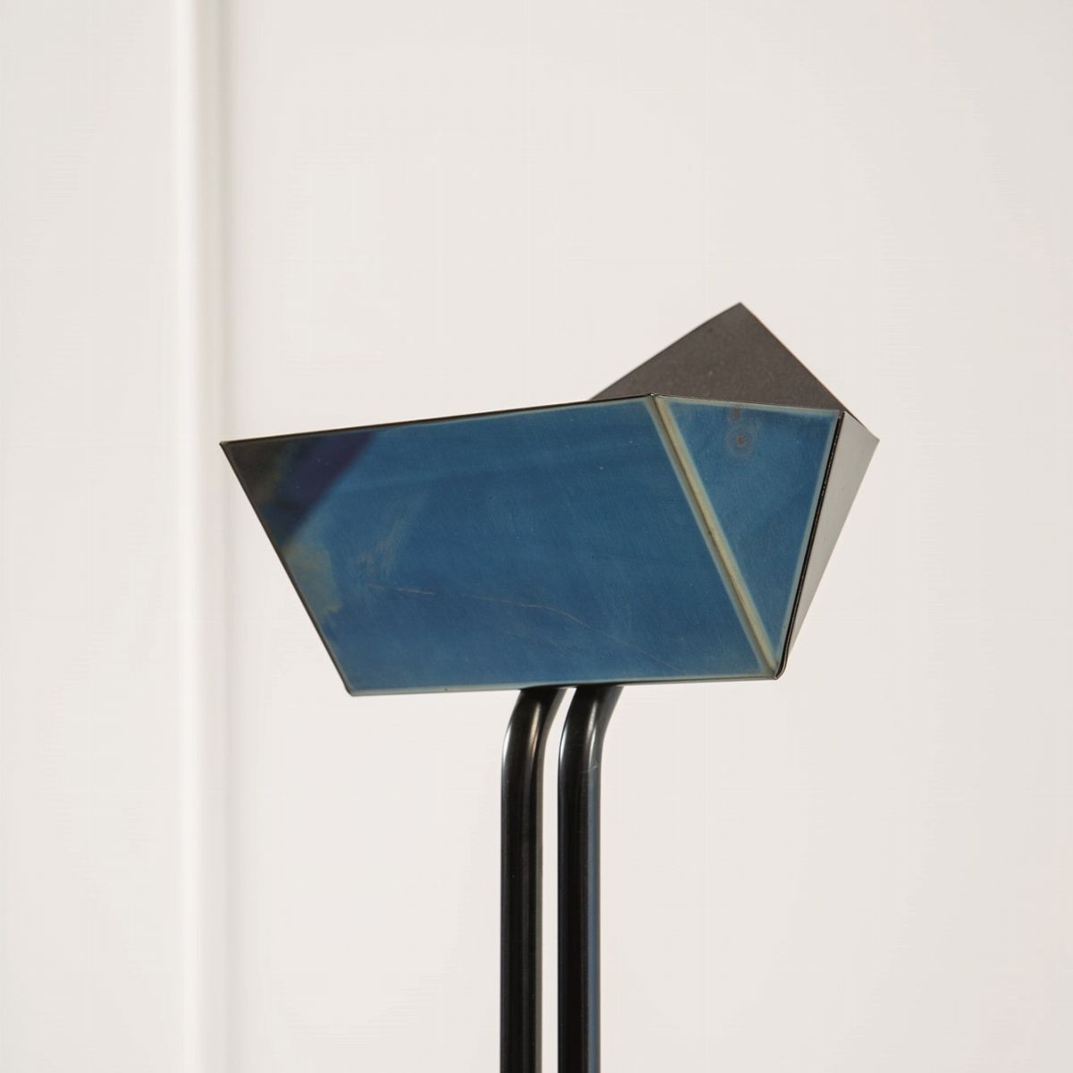 Manlio Brusatin - Lampada da Terra Eidos