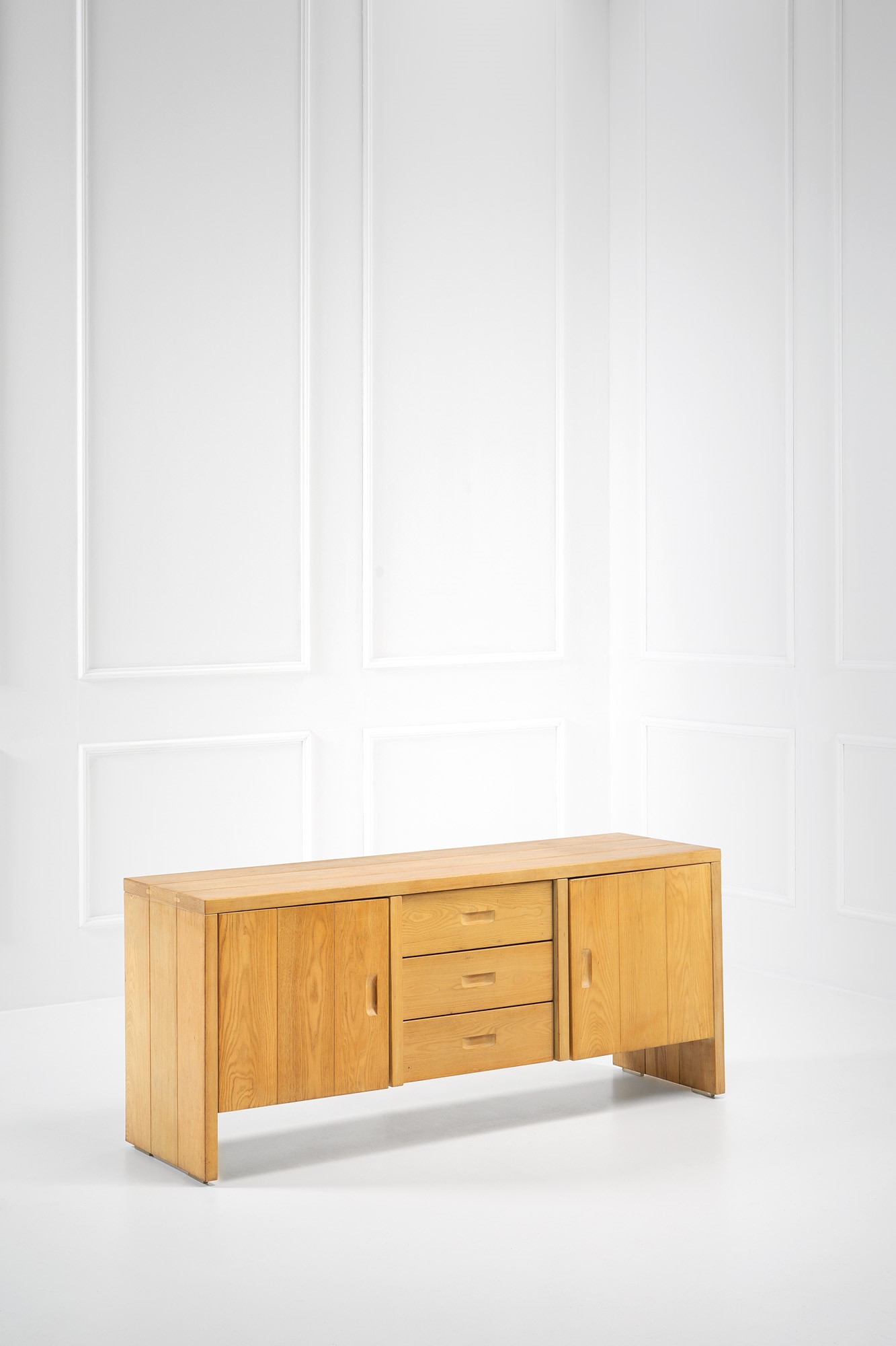 Albert Leclerc - Credenza della Serie Vinacciano Mod. Ma1
