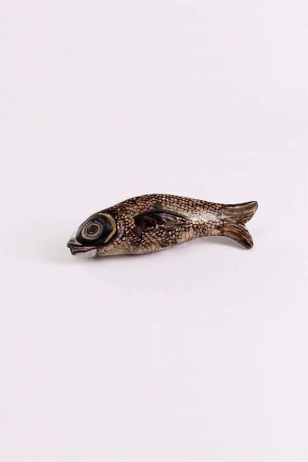 Figura di pesce in maiolica
