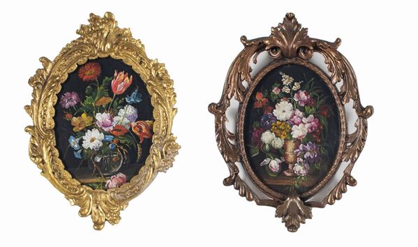 Due piccole nature morte di forma ovale