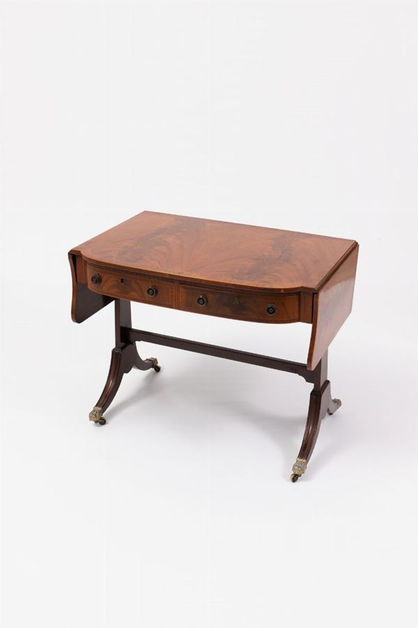 Tavolo scrivania con alette, XIX sec.  - Auction Antiques - Incanto Casa d'Aste e Galleria
