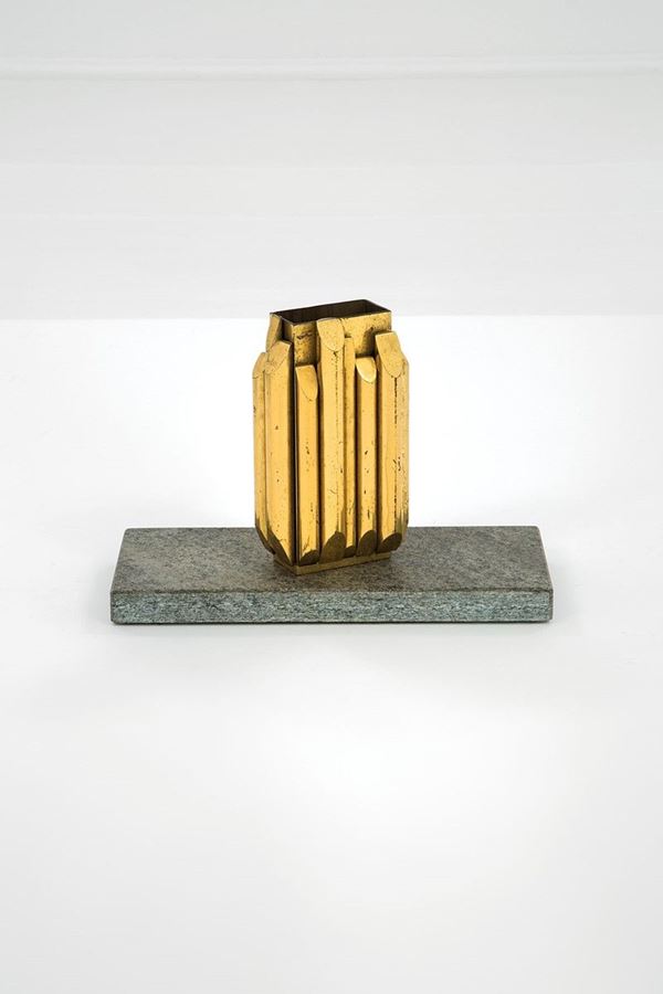 Luciano Frigerio : Vaso della serie Fascination
  - Asta Design - Incanto Casa d'Aste e Galleria