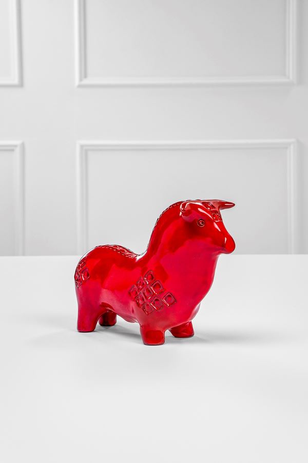 Aldo Londi - Scultura di toro rosso