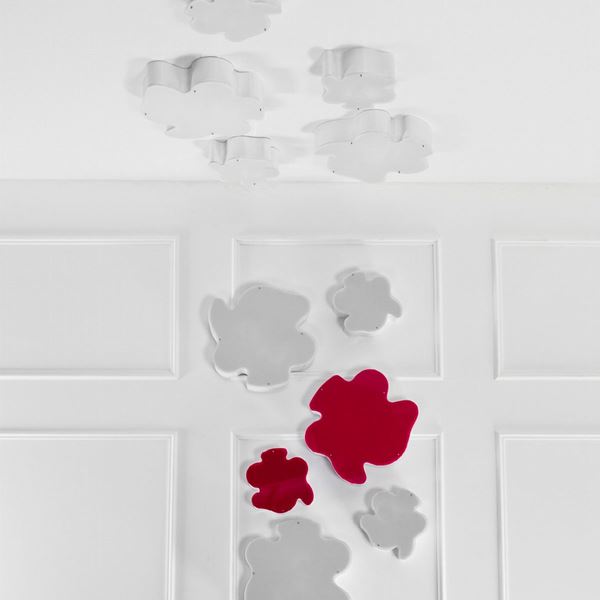 Dodici lampade da parete o da soffitto a forma di nuvola