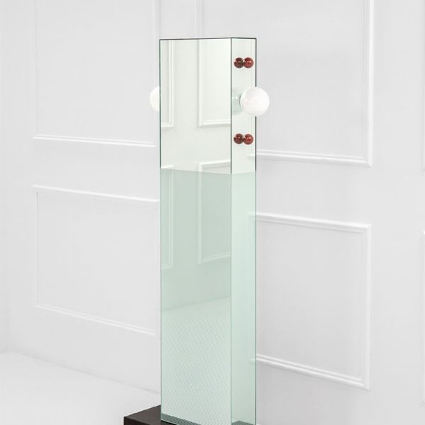 Ettore Sottsass - Specchiera a totem mod. Shibam 2