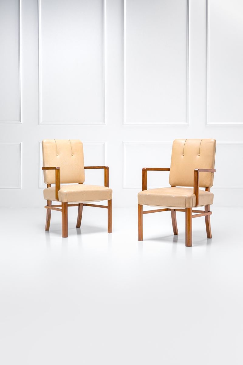 Due poltrone scandinave