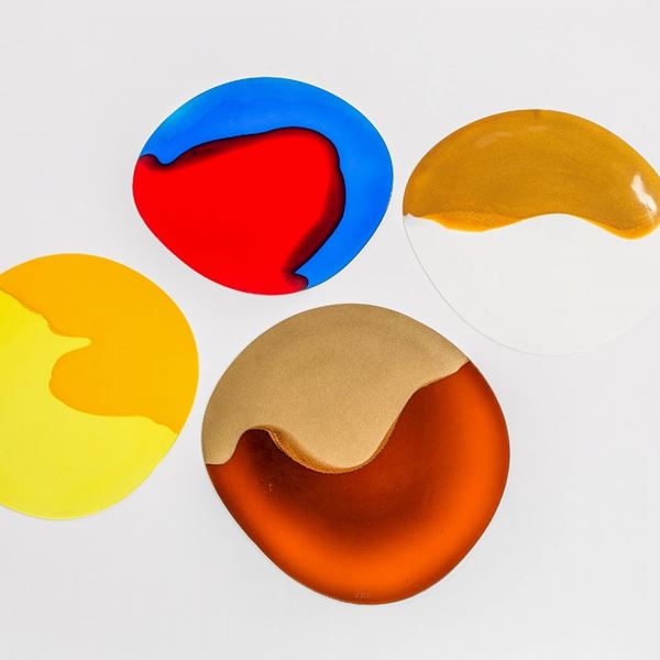Gaetano Pesce - Quattro sottopiatti a decori diversi