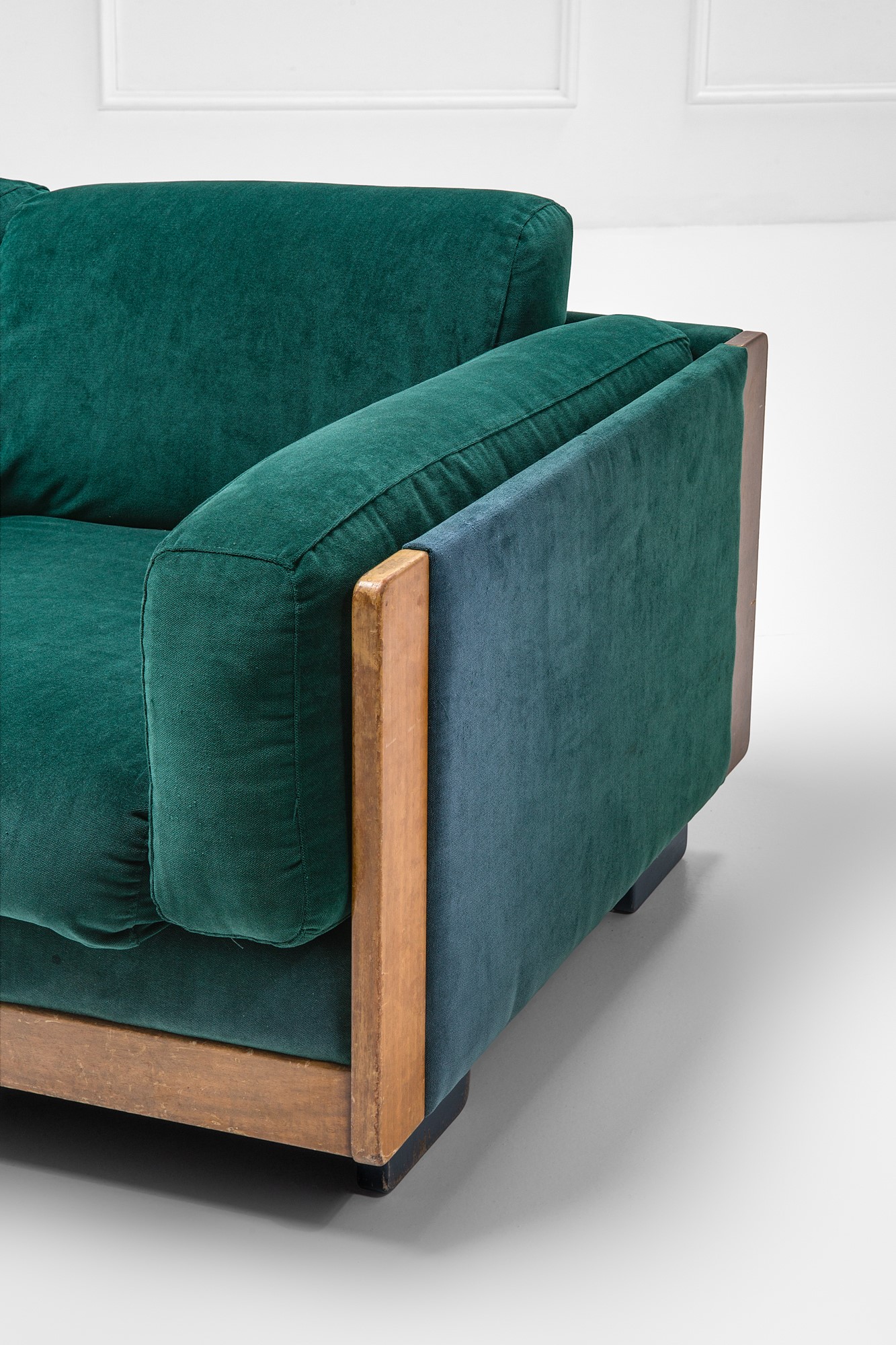 Divano a tre posti mod. 920