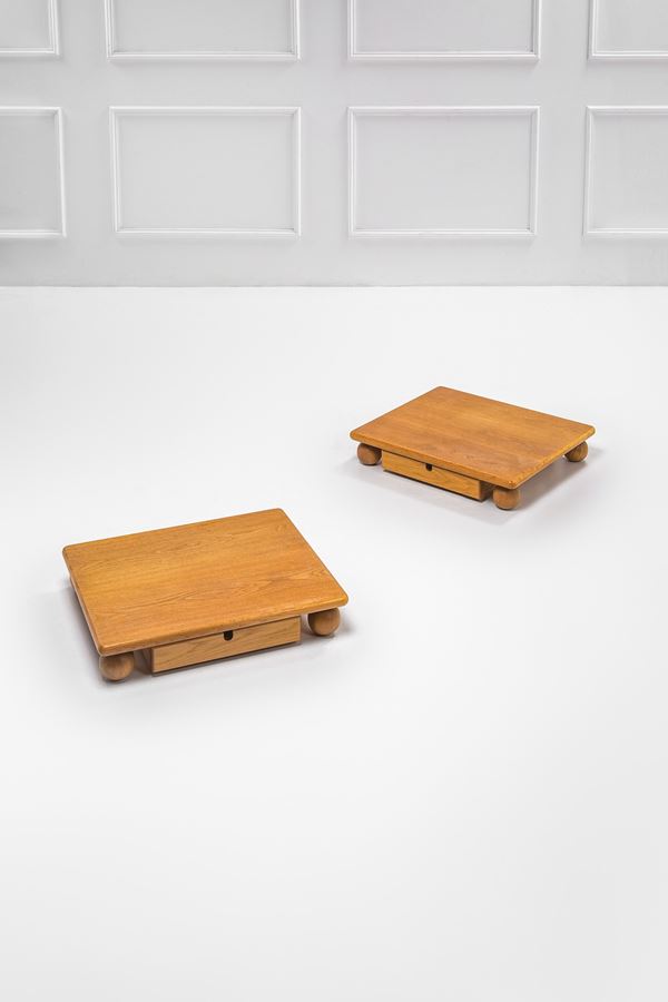 Due tavoli bassi con cassetto