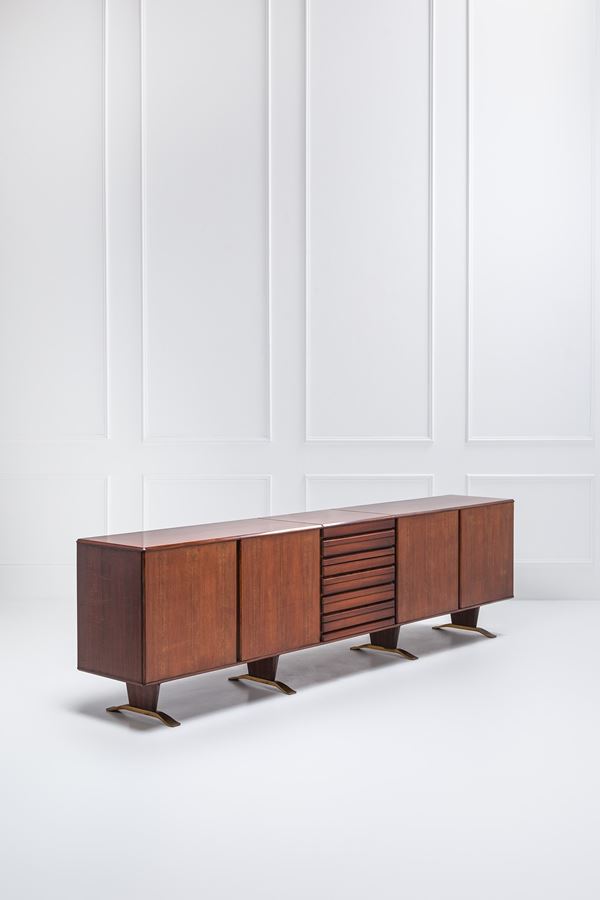 Credenza a tre moduli