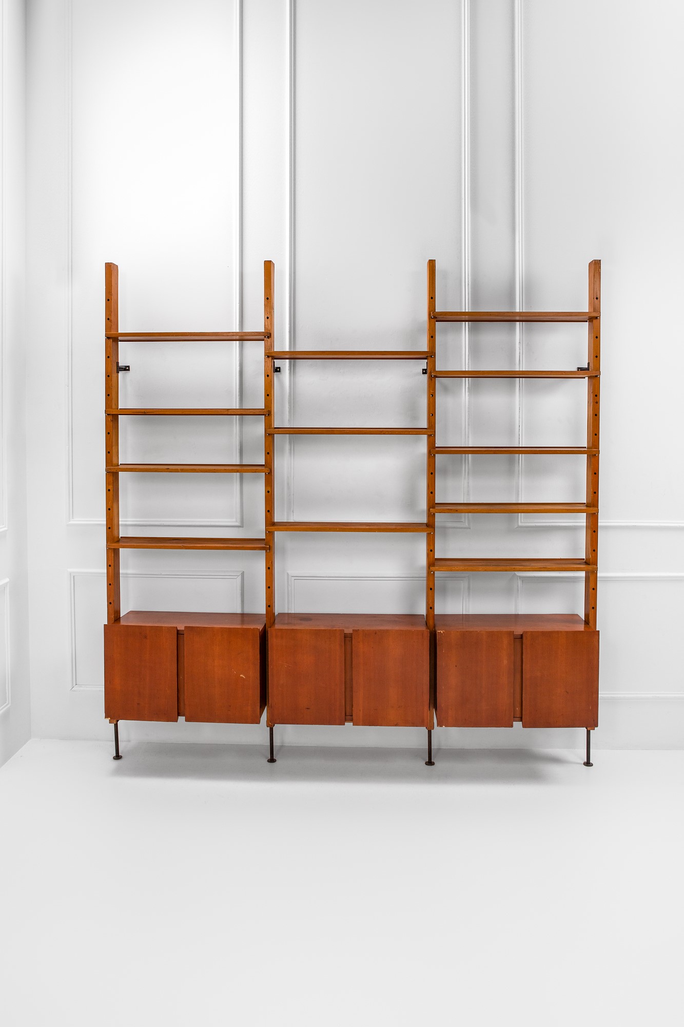 Libreria a tre campate