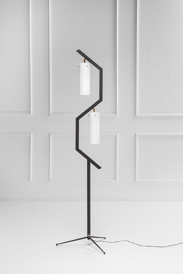 Lampada da terra a due luci
