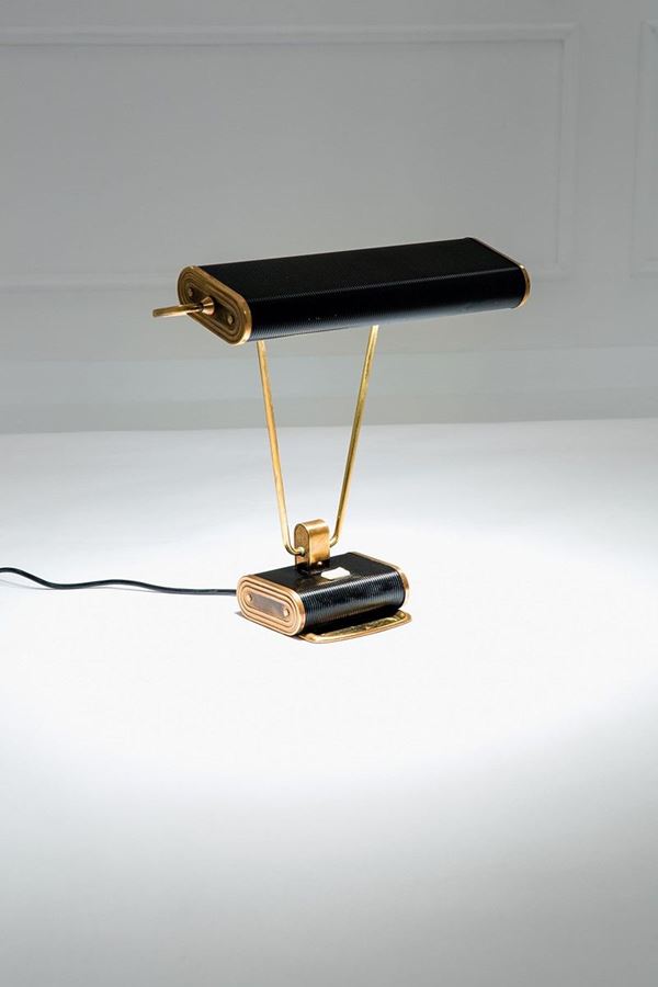 Eileen Gray : Lampada da tavolo
Ottone, met  - Asta Design - Incanto Casa d'Aste e Galleria