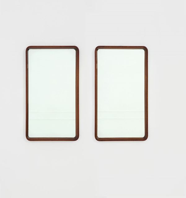 Due specchi da parete per la M  - Auction Design - Incanto Casa d'Aste e Galleria