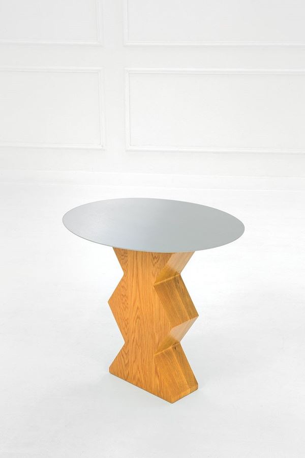 Dino Gavina : Tavolo basso mod. Acuto, omagg  - Asta Design - Incanto Casa d'Aste e Galleria