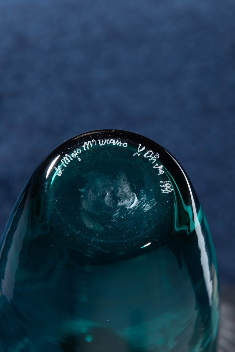 Tosca, bottiglia con tappo gioiello della serie Opera