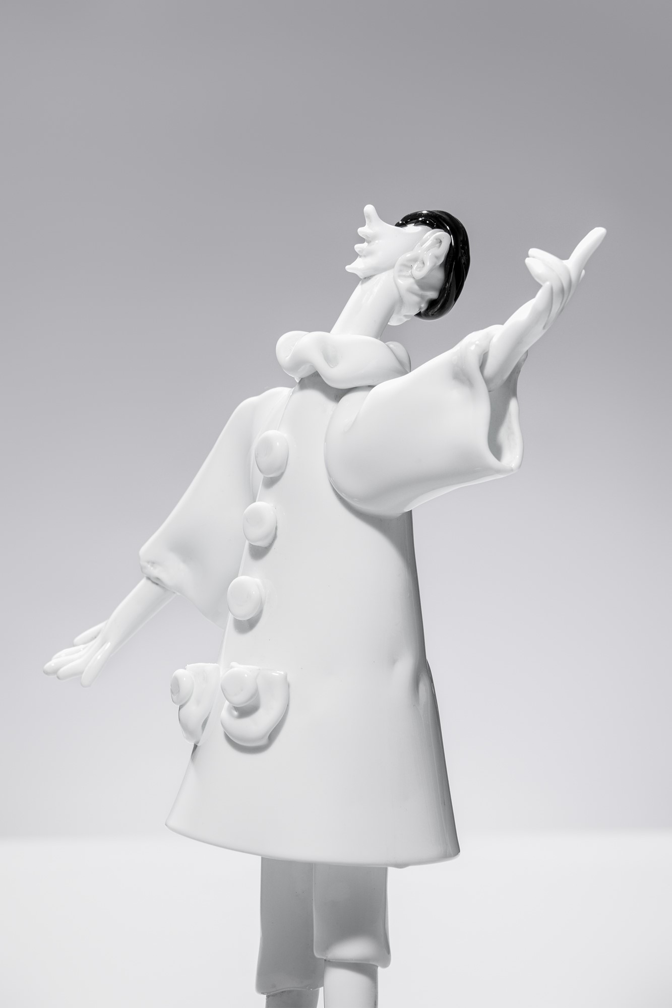 Scultura raffigurante Pierrot
