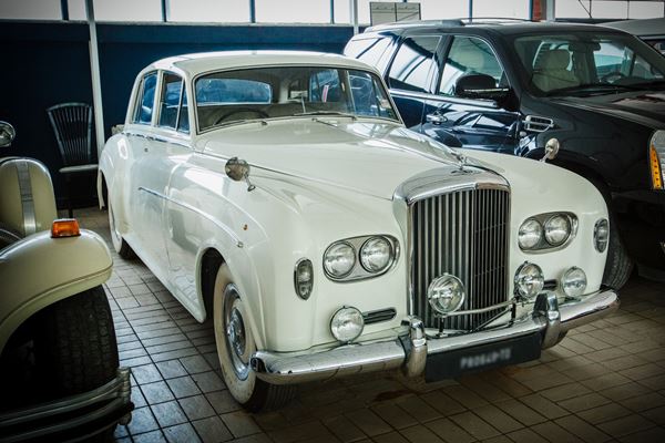 Bentley - S III