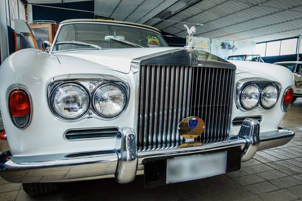 Rolls Royce - Corniche Convertible