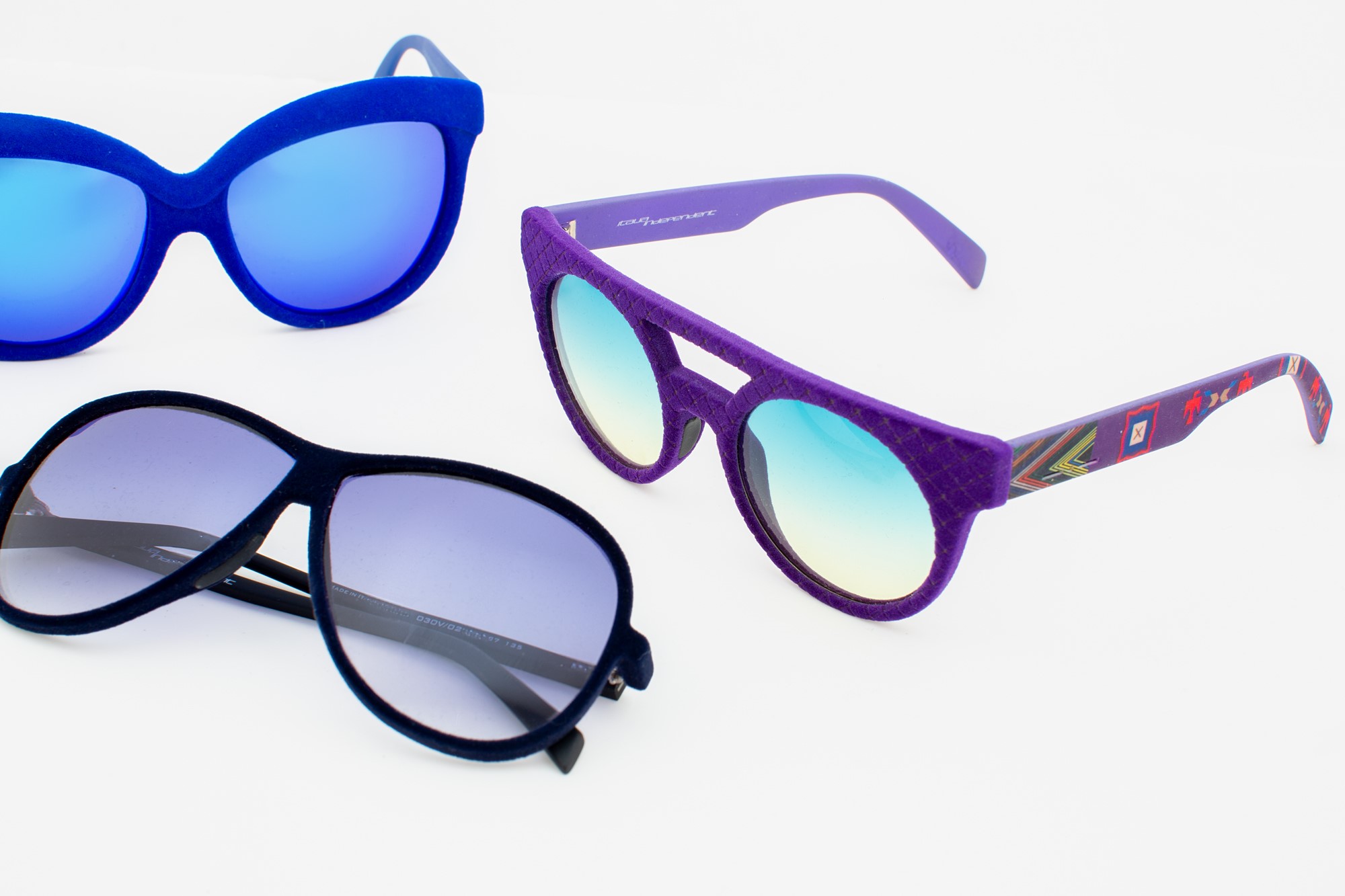 Italia Independent - 12 Sunglasses From The Velvet Series