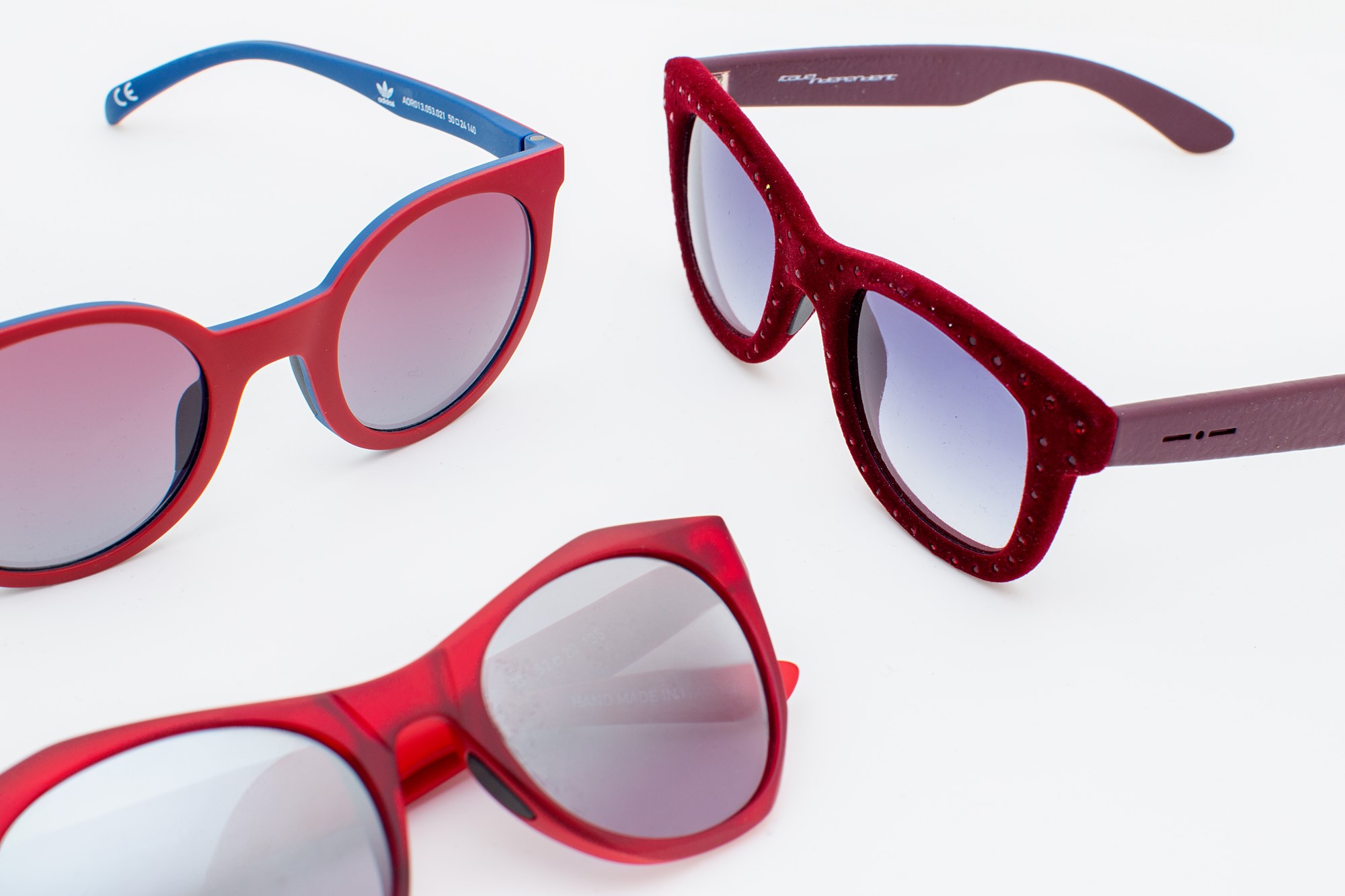 12 Sunglasses (red shades)