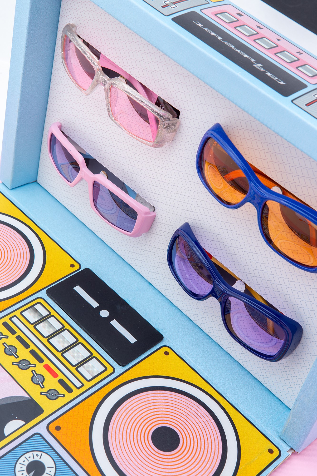 Italia Independent - 4 Sunglasse From The Thelma & Louise Series (nineties Collection Suitcase)