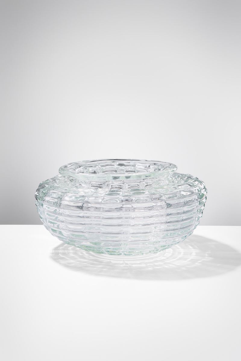 Vaso a costolature orizzontali