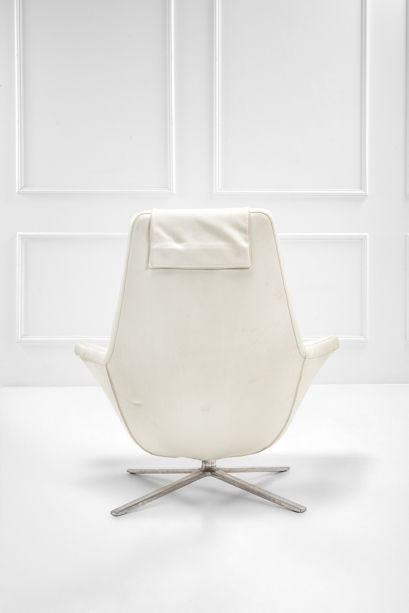Jeffrey Bernett - Poltrona Mod. Metropolitan