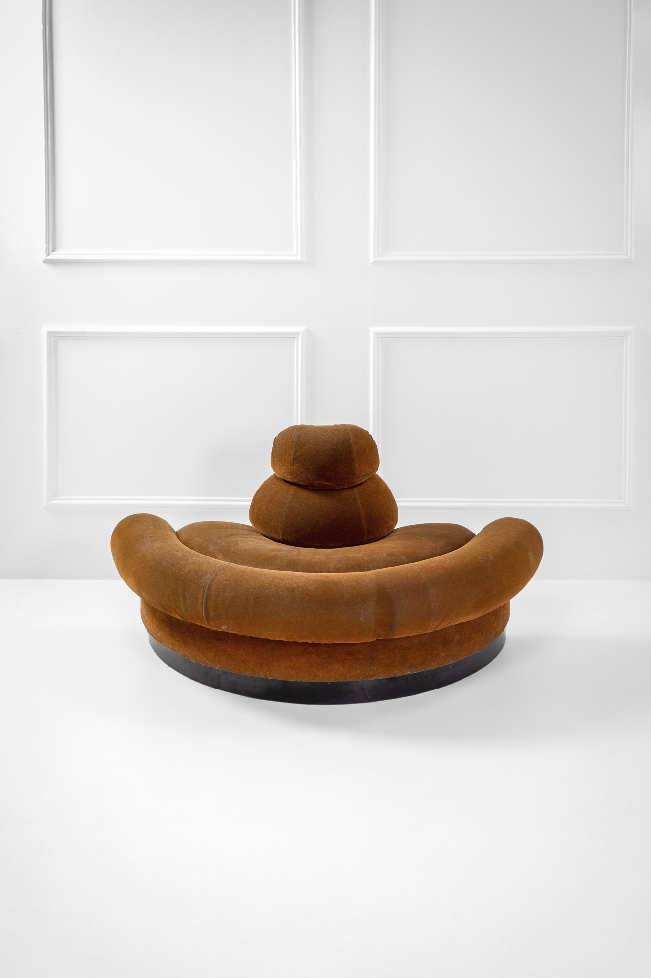 Piccolo divano semicircolare