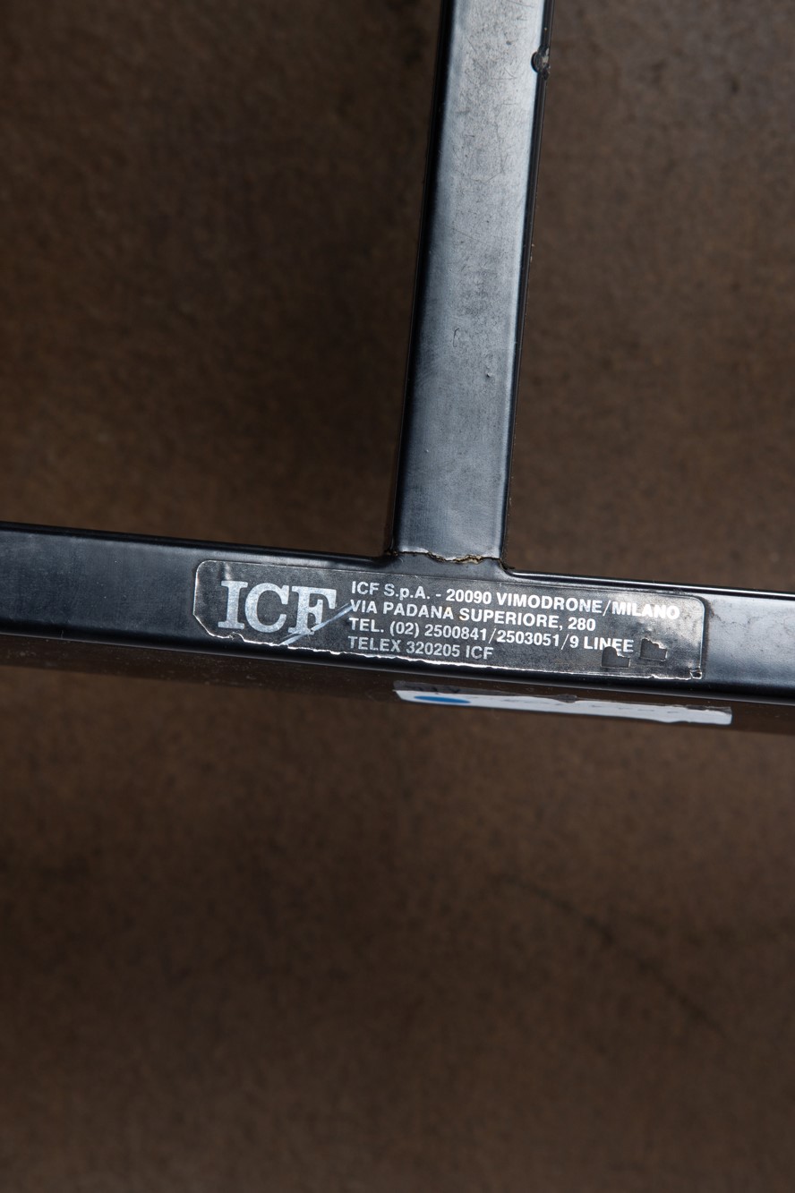 Quattro sedie mod. 3LC T Chair