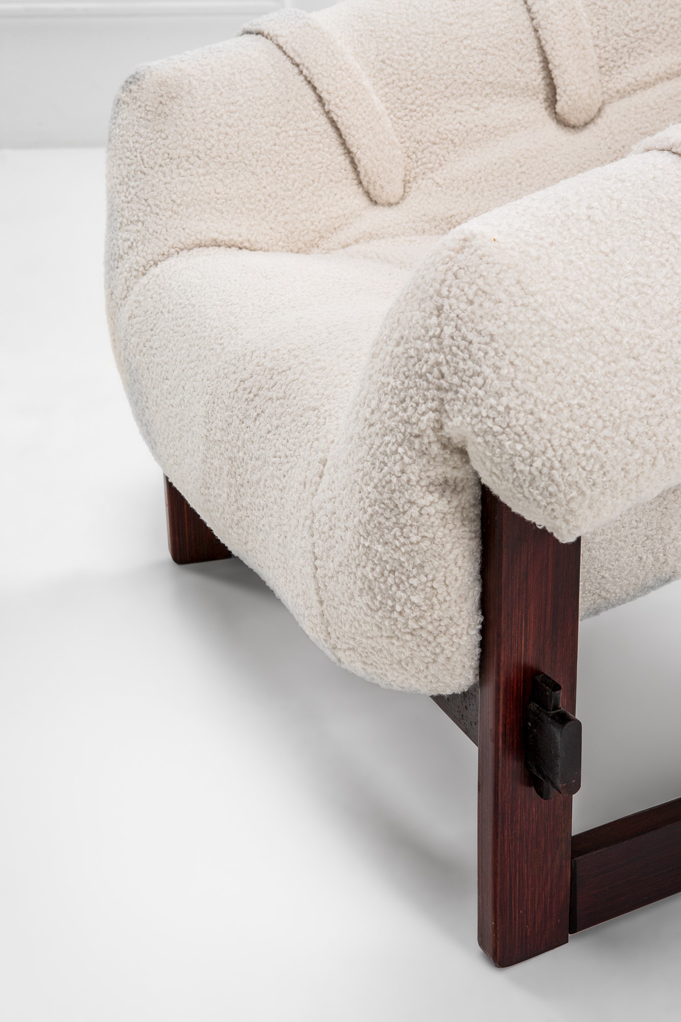 Due poltrone mod. MP-91