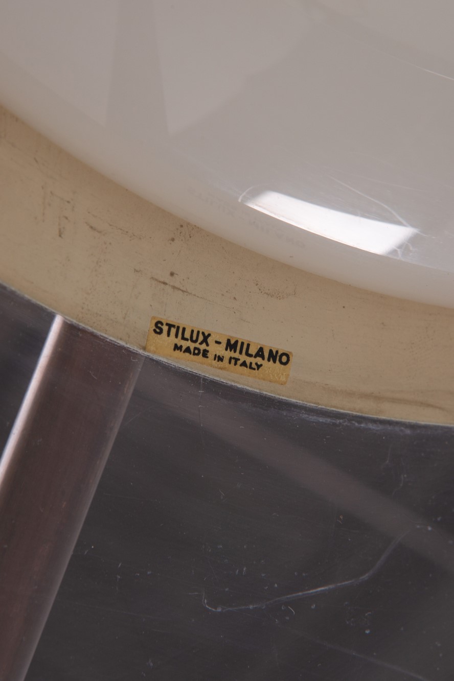 Lampada da terra orientabile