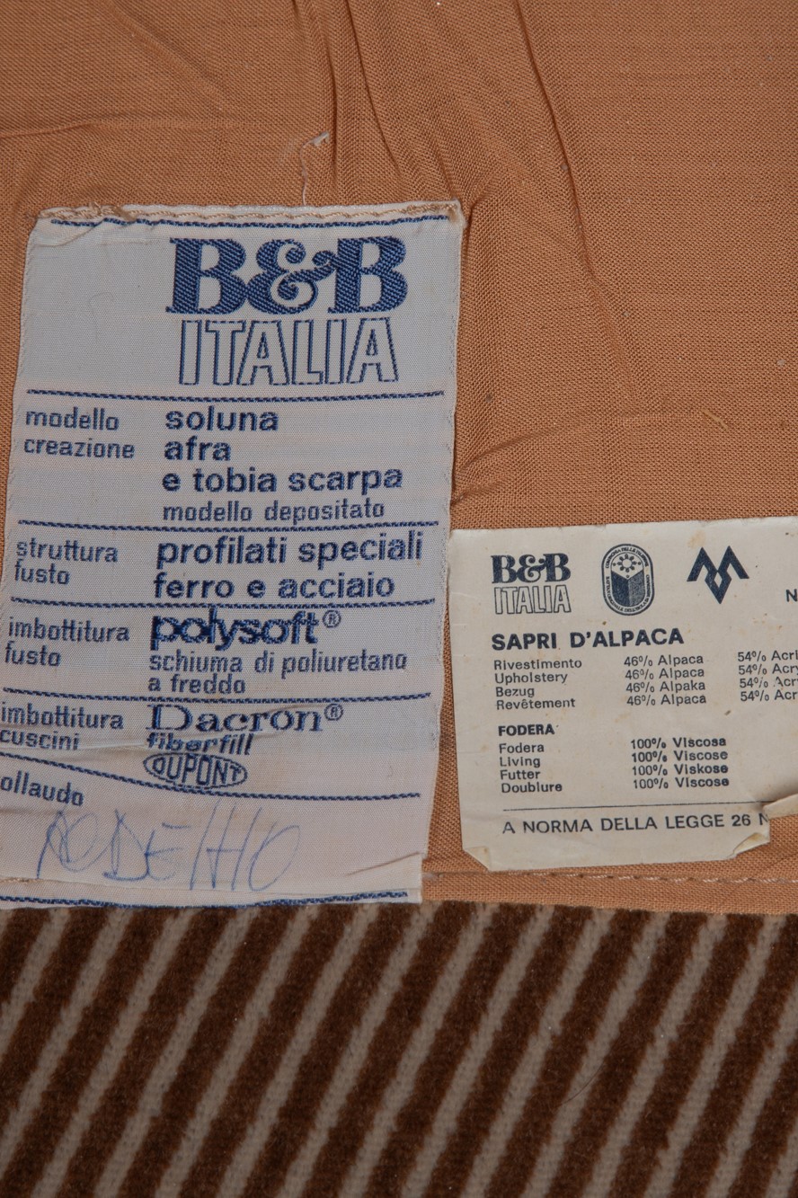 Afra e Tobia Scarpa - Divano a Tre Posti e Due Poltrone Mod. Soluna