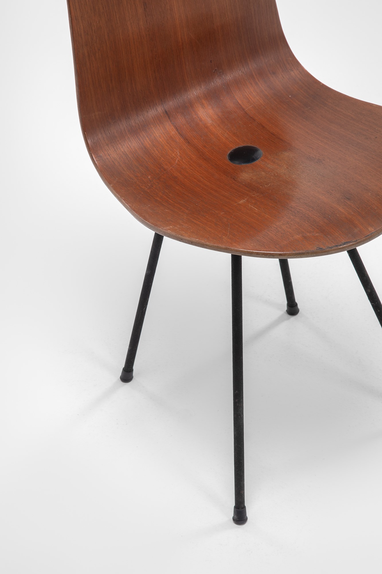 Quattro sedie mod. Arturo