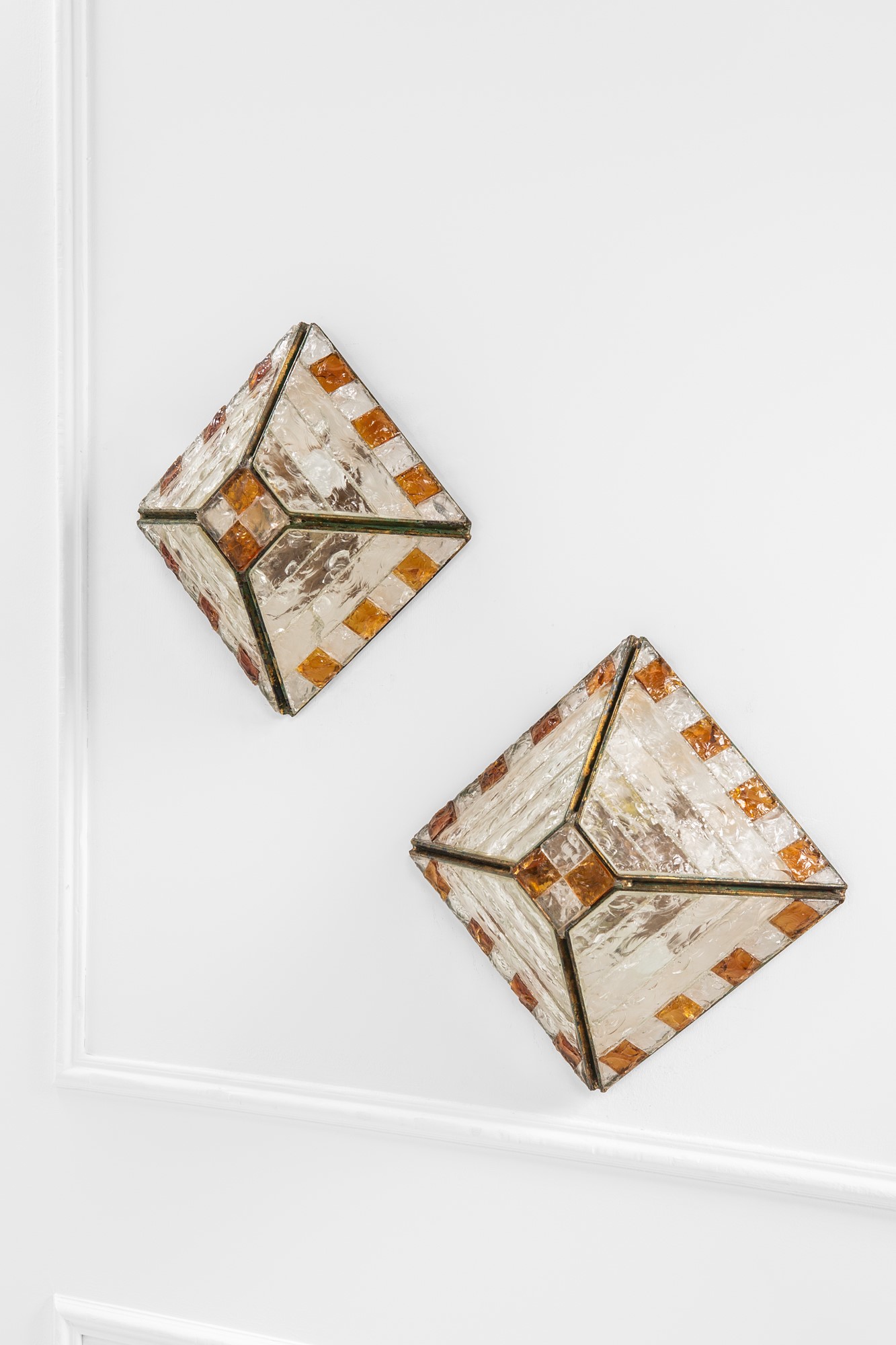 Poliarte - Due Lampade da Parete o da Soffitto