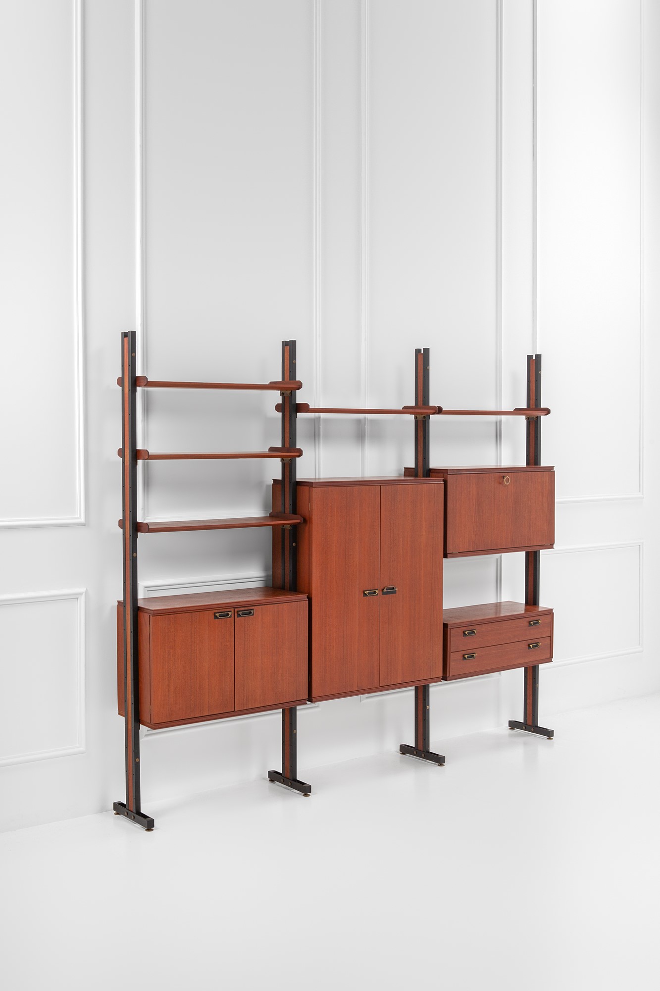 Libreria a tre campate