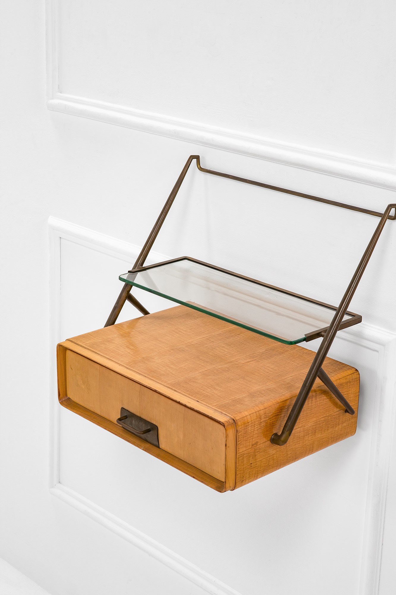 Due comodini pensili