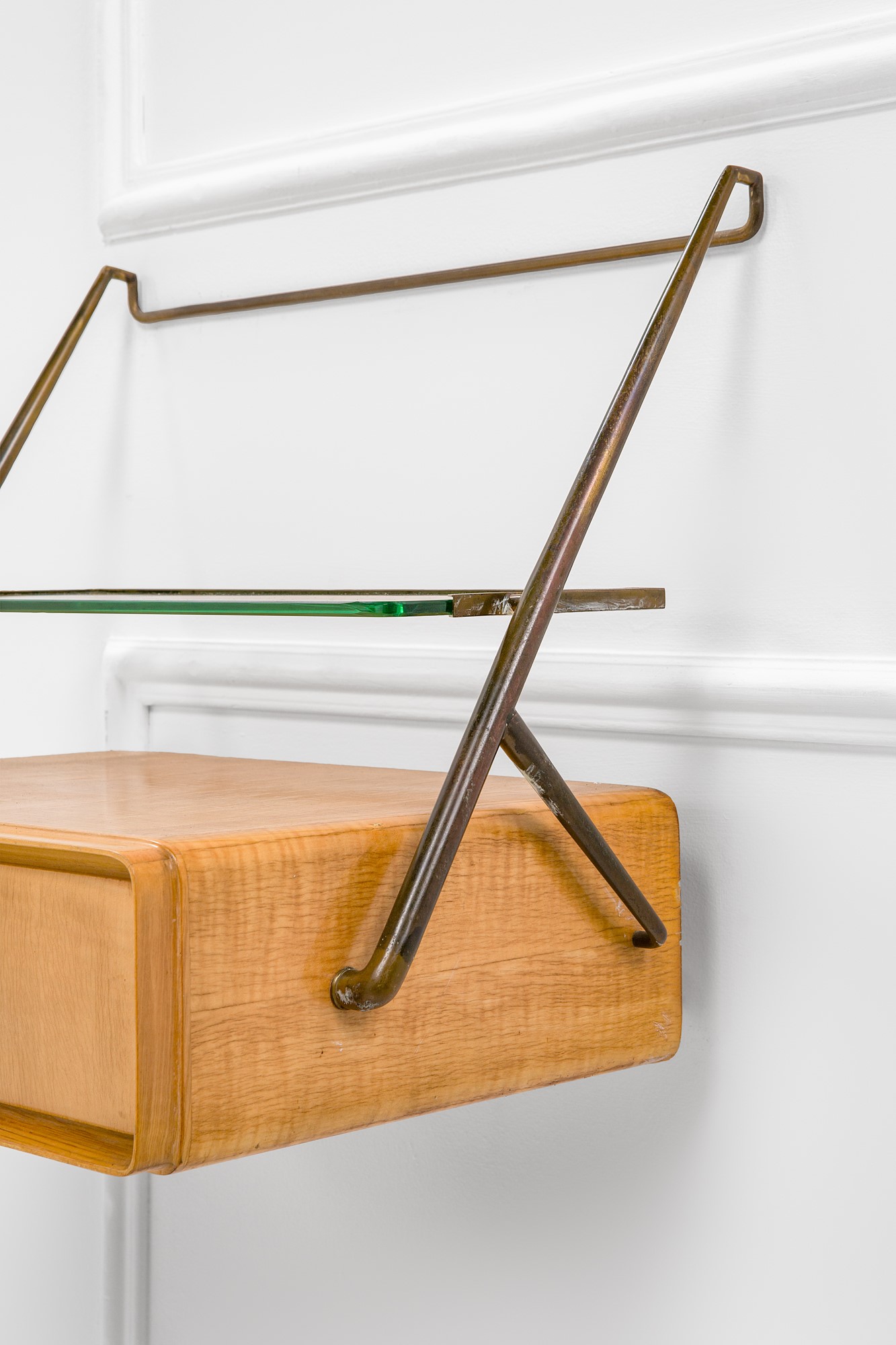 Due comodini pensili