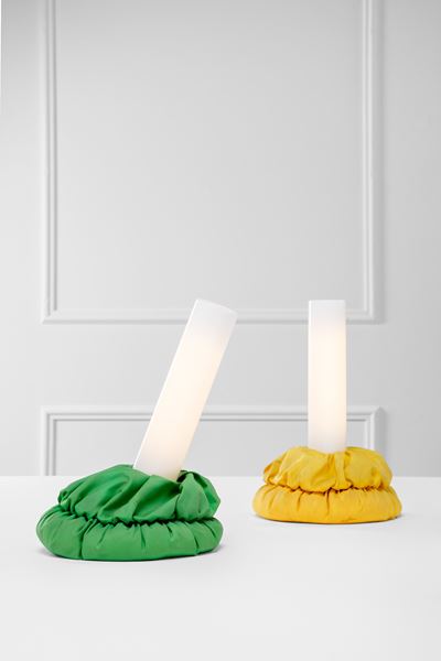 Due Lampade da Tavolo Mod. Cloche