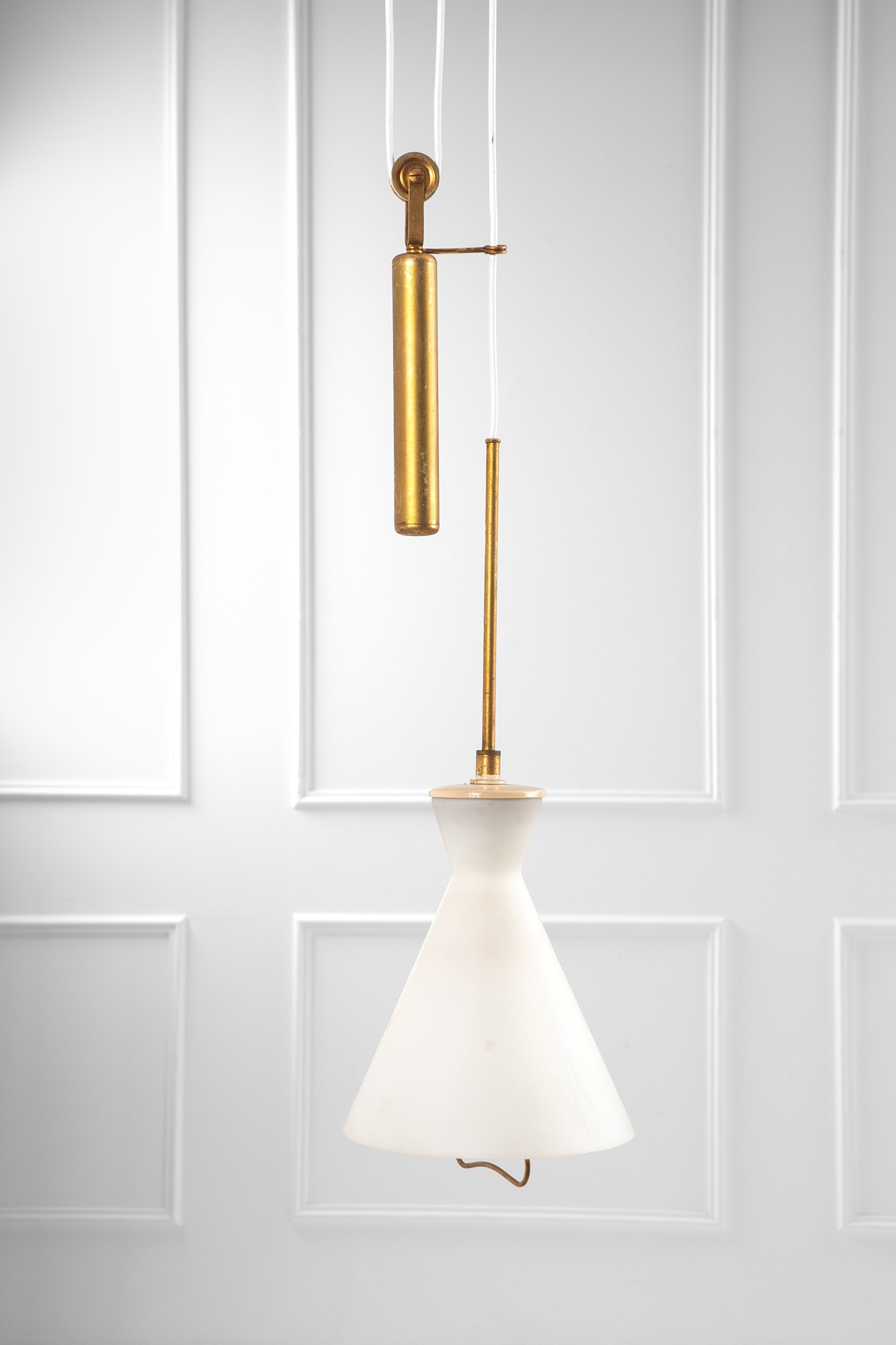Lampada da soffitto con saliscendi