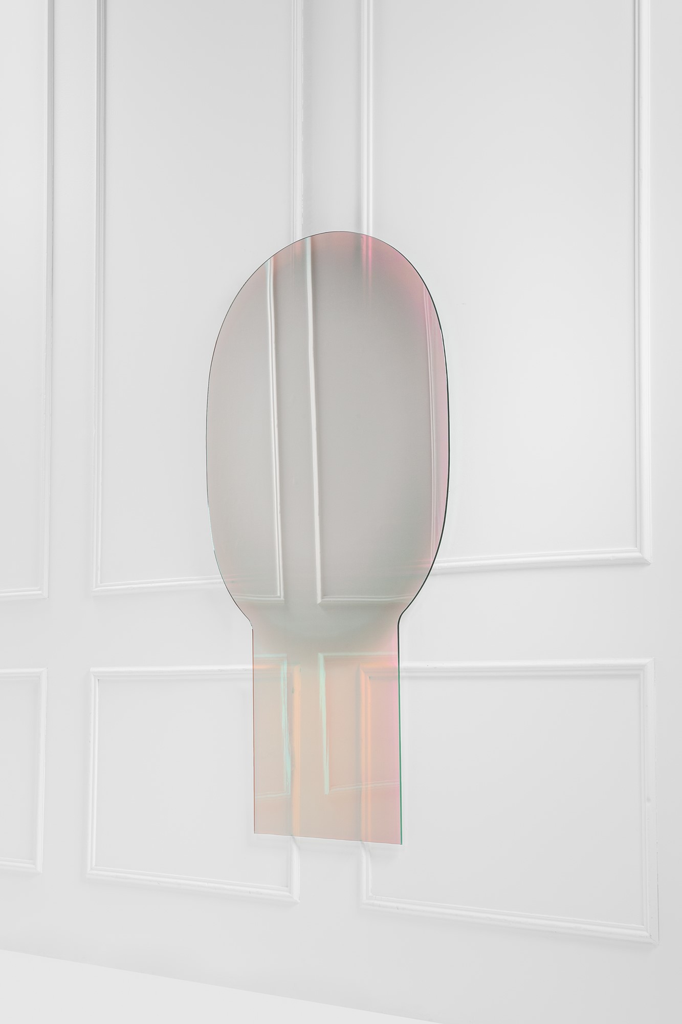 Patricia Urquiola - Grande Specchiera della Collezione Shimmer