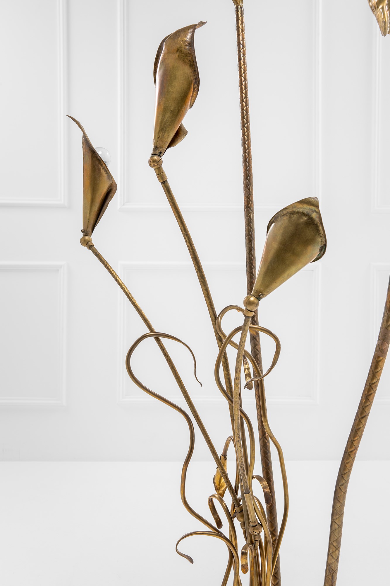 Lampada da terra fitomorfa