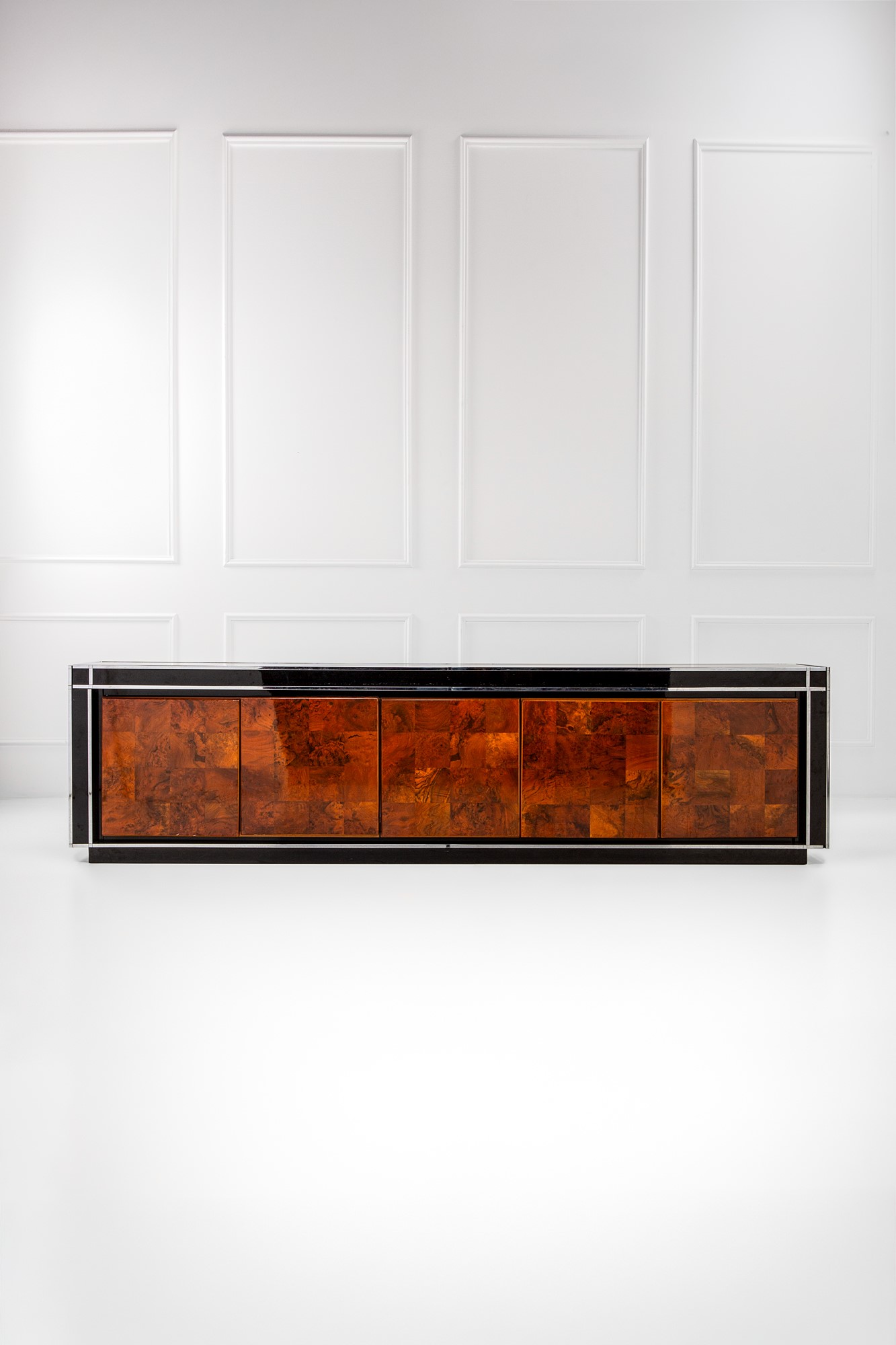 Giovanni Luigi Gorgoni (attr.) - Grande Credenza a Cinque Ante