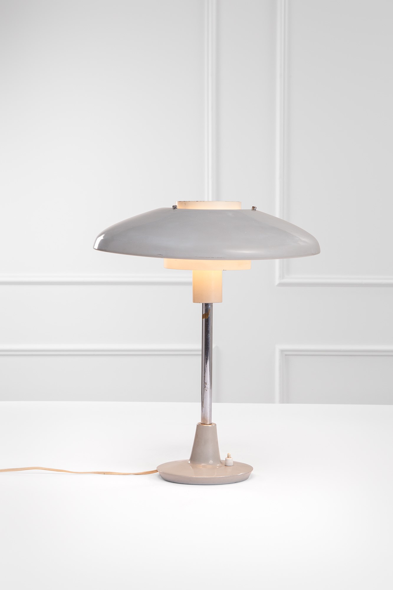 Lampada da tavolo mod. 8022